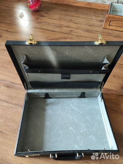 Кейс дипломат с кодом