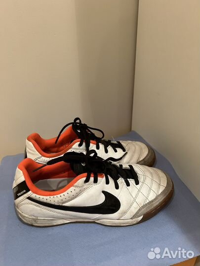 Бутсы nike tiempo 36 р