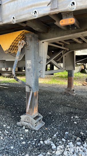 Полуприцеп тентованный Schmitz Cargobull S01, 2012