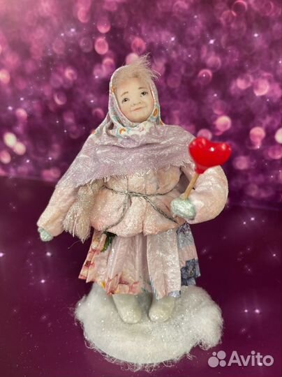 Ватная игрушка девочка и сердце