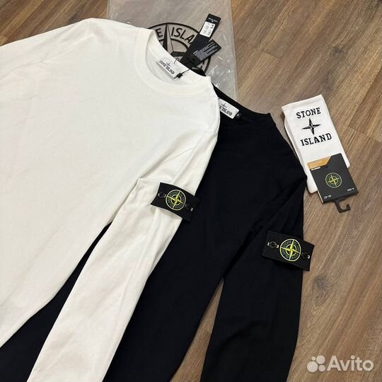 Свитшот stone island