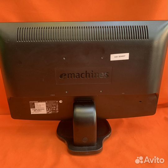 Безупречный Монитор для развлечений и работы