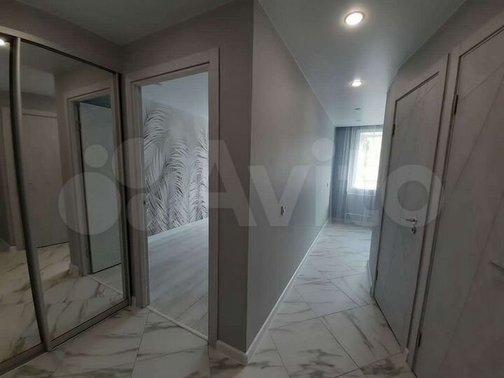 2-к. квартира, 47 м², 3/5 эт.