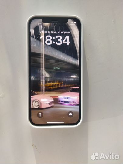 iPhone 12, 64 ГБ