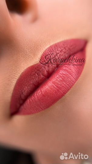 Перманентный макияж губ