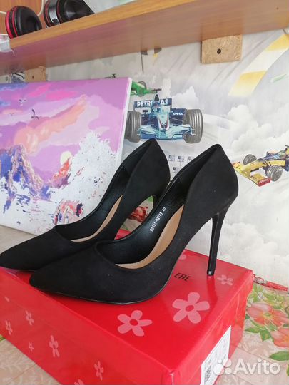 Обувь женская 40 размер