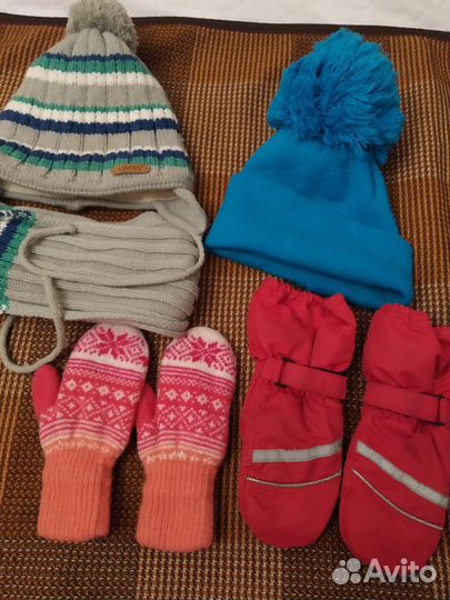 Шапки и варежки детские