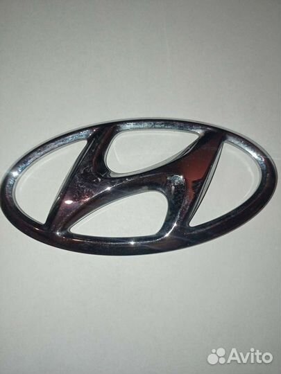 Эмблемы шильдики,Nissan,Subaru,Hyundai,Kia,Reno