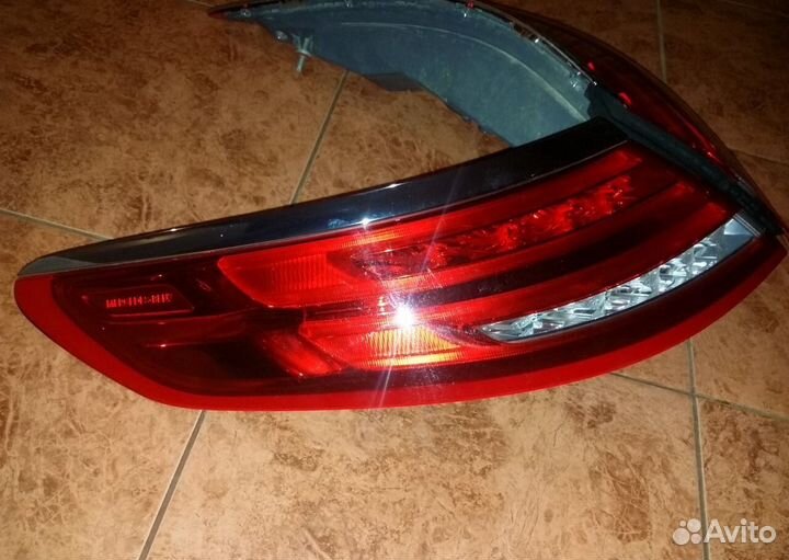 Фонарь задний Мерседес купе S 217 A 2179060100