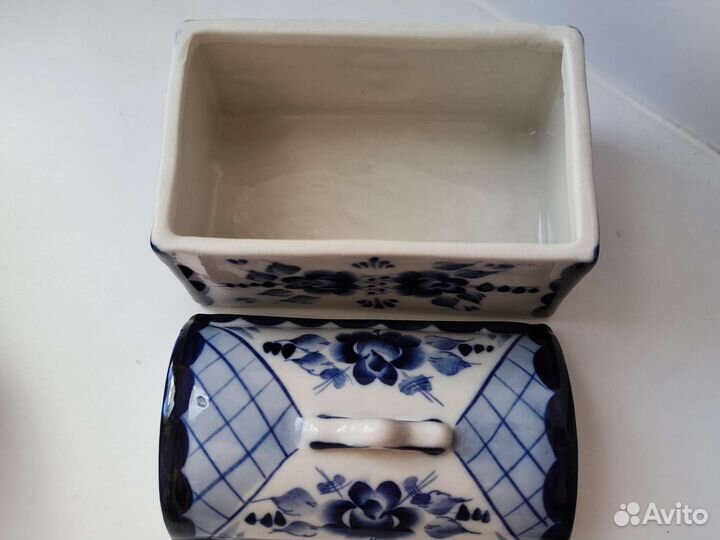 Гжель Сундук