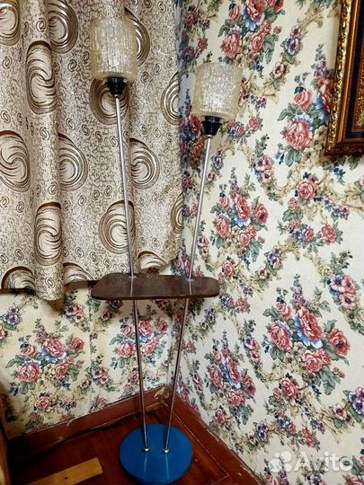 Торшер светильник с полочкой старинный