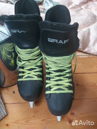 Коньки хоккейные