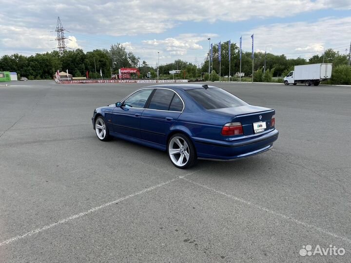 BMW 5 серия 2.0 МТ, 1998, 300 000 км