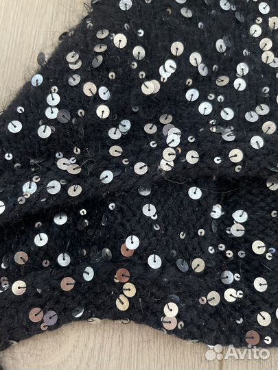 Шапка с блестками