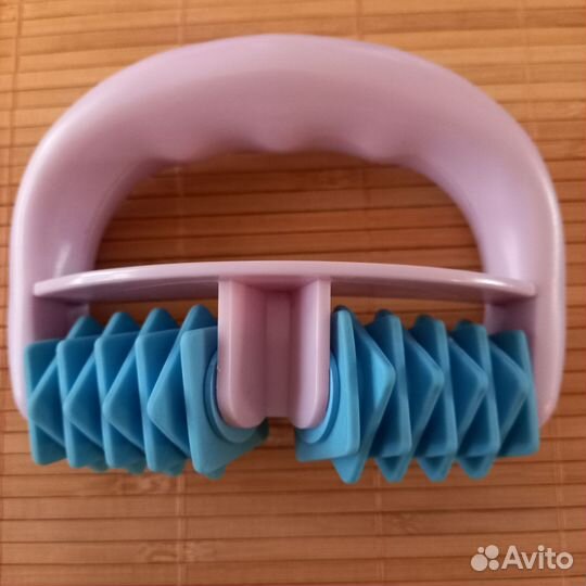 Массажер для тела ручной