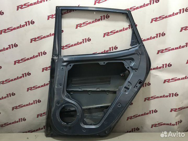 Дверь задняя правая Kia Venga