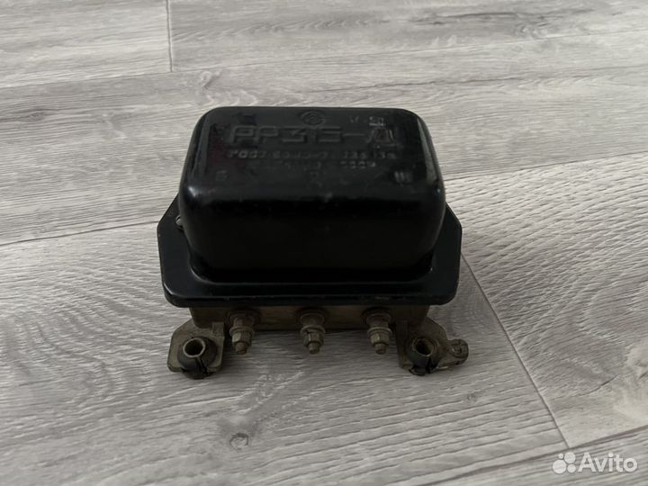 Реле генератора газ 21