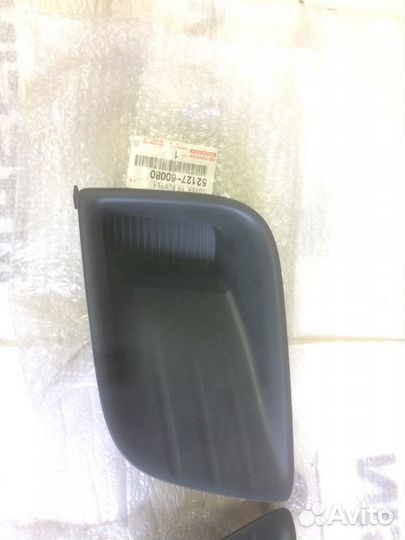 Заглушка бампера Toyota Land Cruiser Prado 150 09