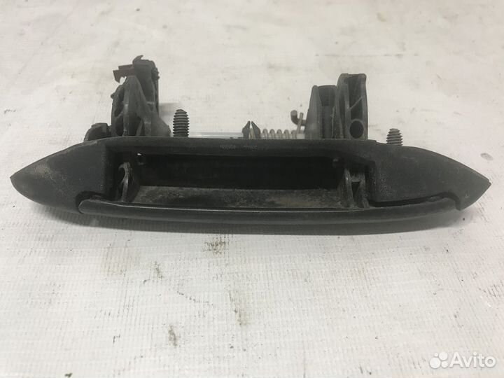 Ручка двери задней наружная левая Renault Logan (2