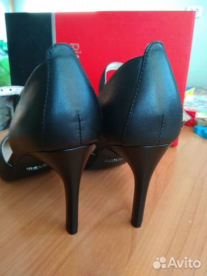 Туфли новые натуральная кожа 37 размер