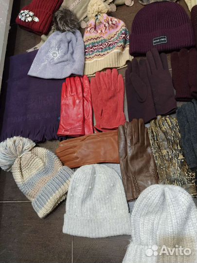 Шапки, перчатки, палантины