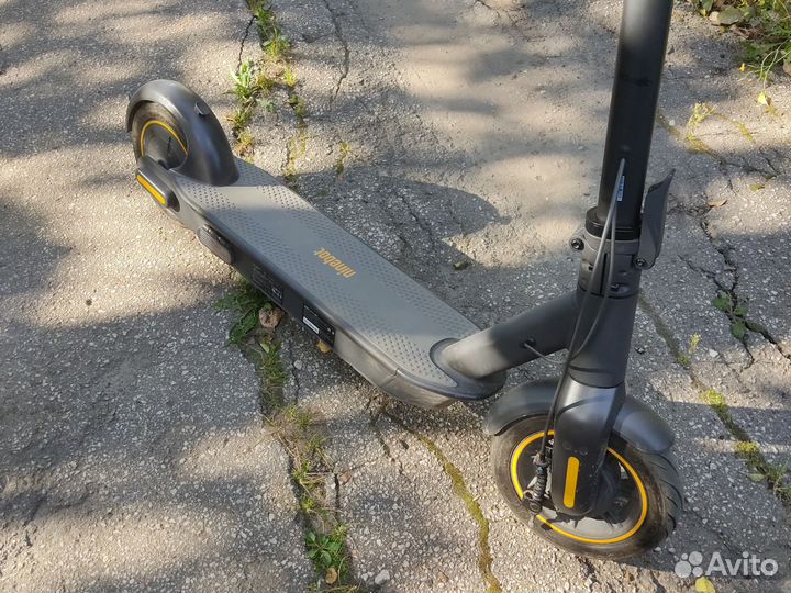Самокат взрослый электрический бу