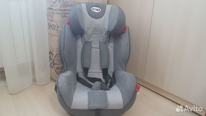 Автокресло heyner Capsula MultiFix ergo 3d isofix