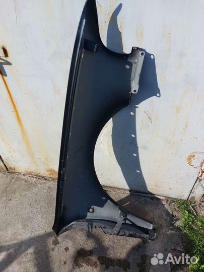 Крыло от ауди а 8. 2000 г