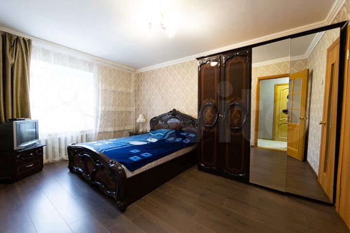 3-к. квартира, 86 м², 2/5 эт.