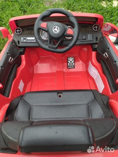 Детская машинка mercedes на аккумуляторе