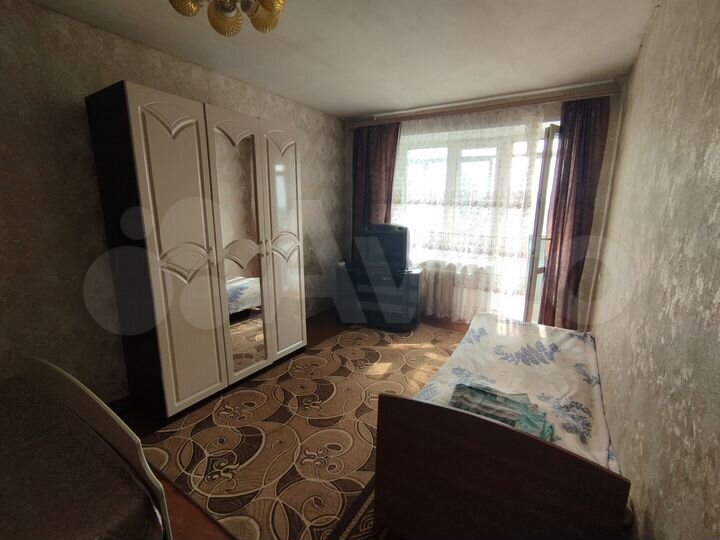 2-к. квартира, 55 м², 2/5 эт.