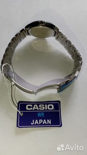 Часы casio quartz white