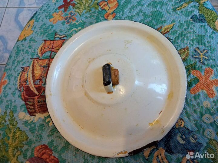 Крышки разные