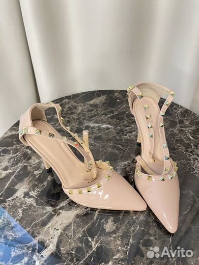 Босоножки женские 38 размер