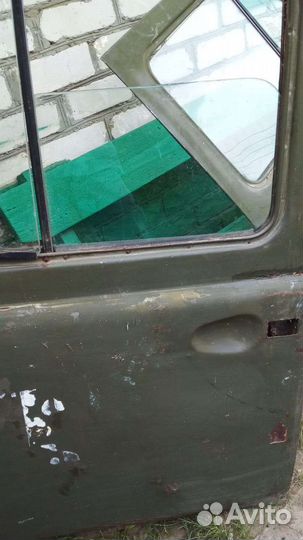 Дверь левая на УАЗ передние