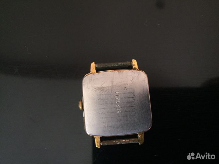 Наручные советские механические часы