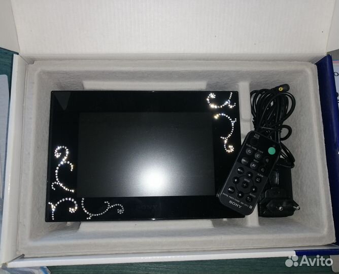 Цифровая фоторамка sony DPF-D72N размер 7