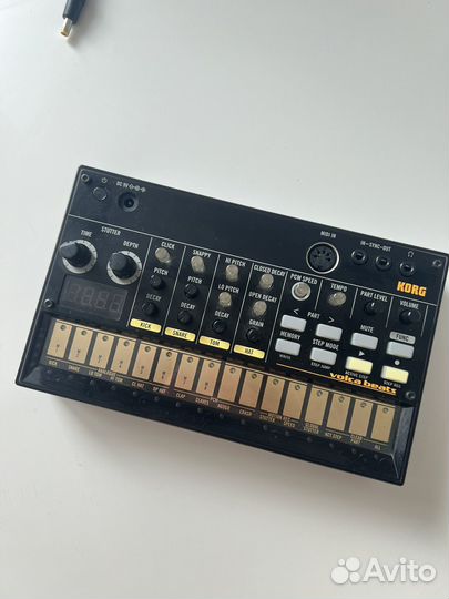 Korg Volca Beats Аналоговая Драм-Машина