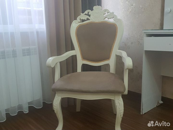 Кресло