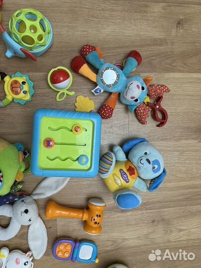 Игрушки для малышей пакетом