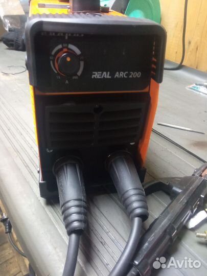 Инвертор сварочный аппарат сварог real ARC 200