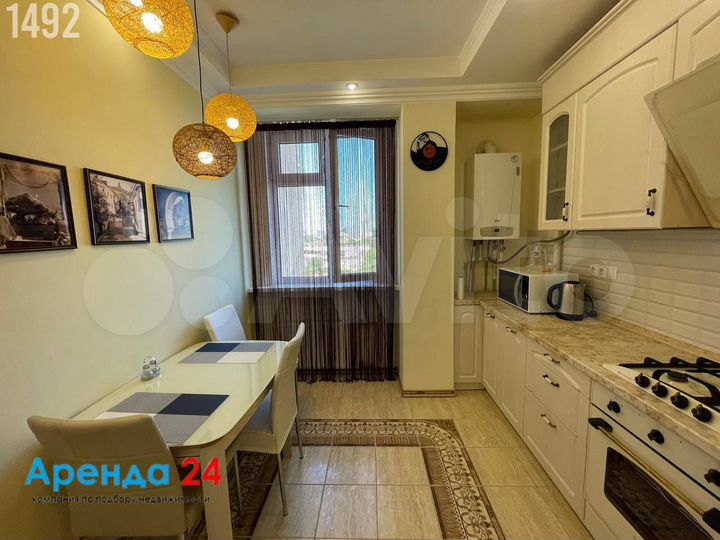 2-к. квартира, 60 м², 8/9 эт.