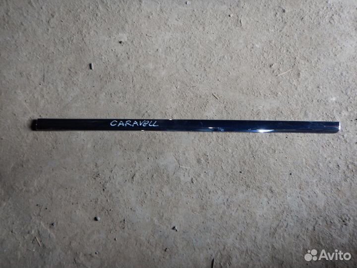 Молдинг передней двери Volkswagen Transporter Т5