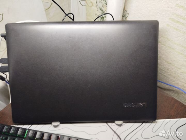 Ноутбук lenovo