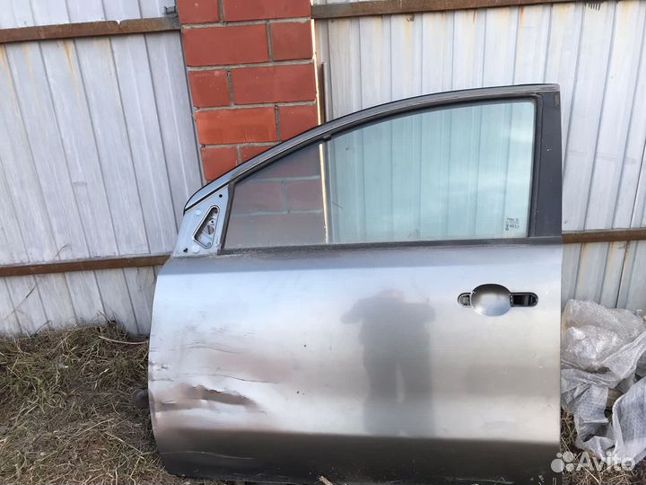 Дверь нисан нот