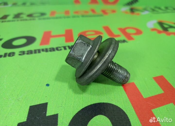 Болт шкива коленвала toyota 1ZZ-FE