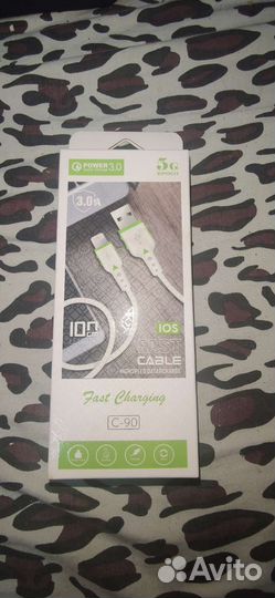 Новый кабель зарядки iPhone
