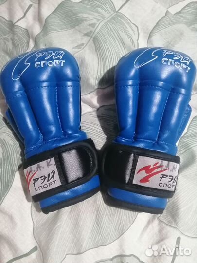 Перчатки для единоборств детские