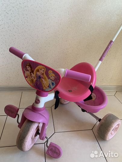 Детский трехколесный велосипед