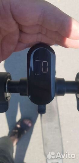 Электросамокат Tribe